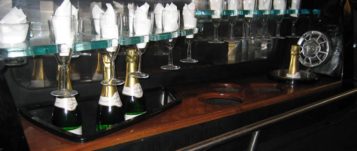 4x4 'Hummer' In Smart Silver